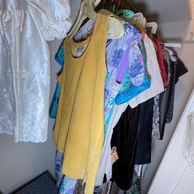 Vintage and womens clothing #2