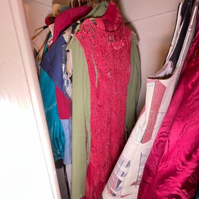 Vintage and womens clothing #2