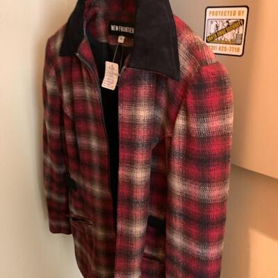 Jackets and women's clothing