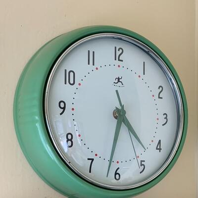 Novelty kitchen items and clock