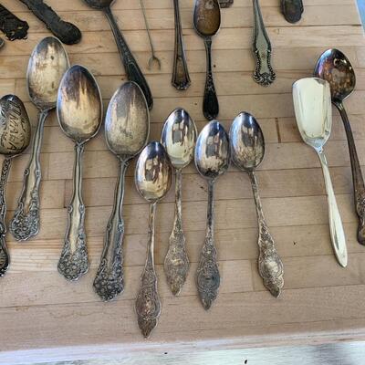 Sterling and silverplate utensils