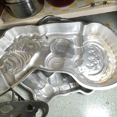 Pots and pans