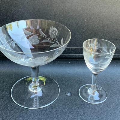Stemmed crystal glassware