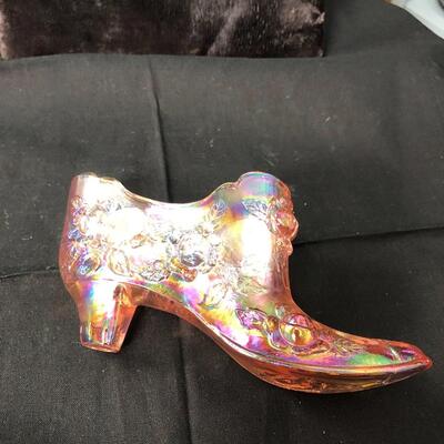 Fenton pink carnival glass shoe