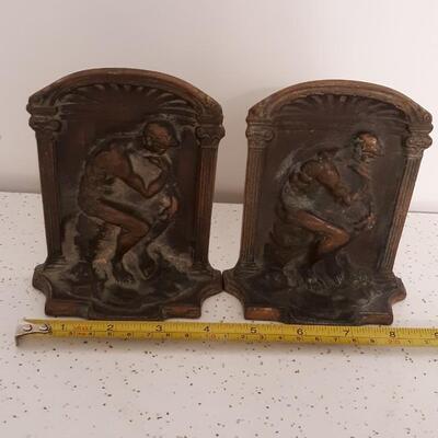 Lot 32- Brass Bookends-"The Thinker" Nice and heavy.