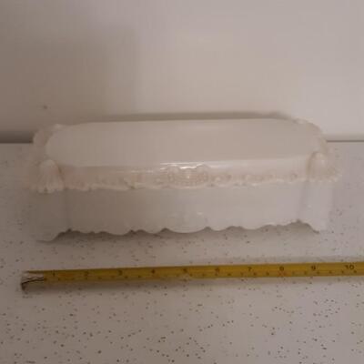 Lot 33-Vintage Milk glass Decorative Box 