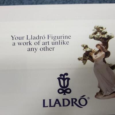 Lladro  Jugedor de Golf  