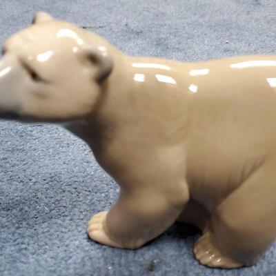 Lladro  Brown Bear 