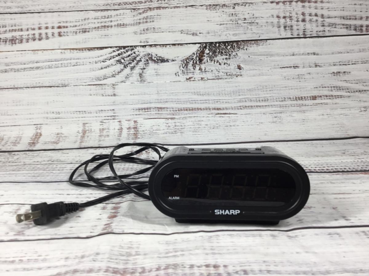 Sharp Alarm Clock with Dimmer