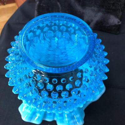 Gorgeous opalescent Fenton double crimped vase