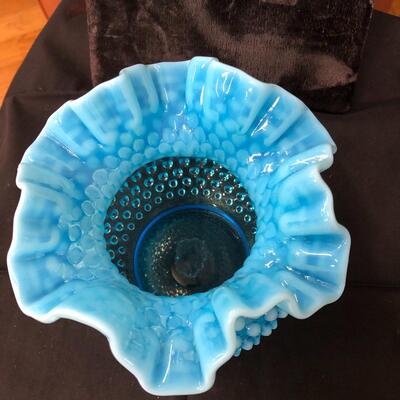 Gorgeous opalescent Fenton double crimped vase