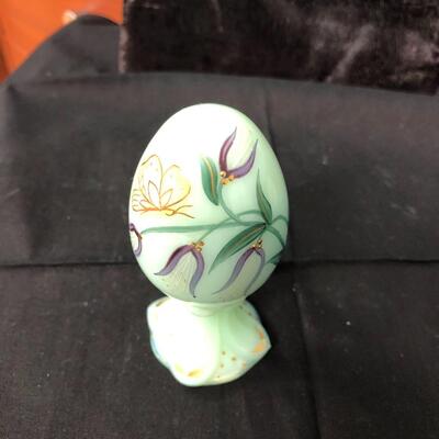 Gorgeous Fenton sea green egg