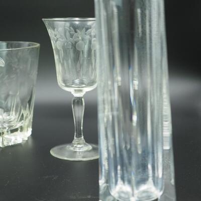 Lot 100 Antique clear glassware and pitcher