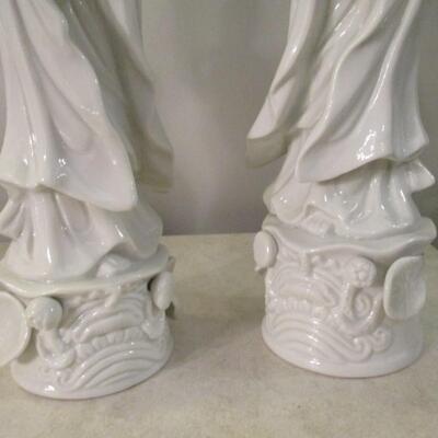 Homco Chinese Blanc De Chine White Porcelain Kwan Yin GuanYin Figurines