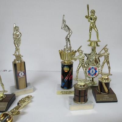 Box of Misc Trophies For Baseball/Softball