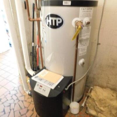 Commercial HTP Gas Water Heater 