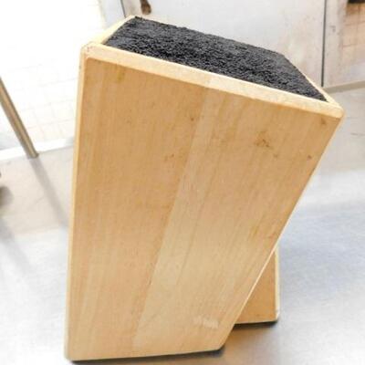 Kapoosh Wood Cutlery Block For All Size Cutting Utensils