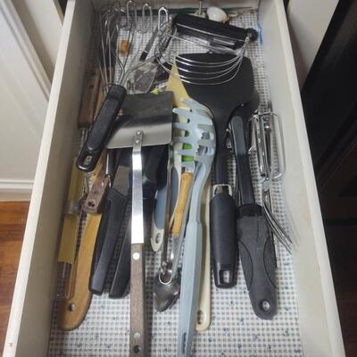 11 - Contents of Cabinet and Kitchen Drawers