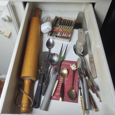 11 - Contents of Cabinet and Kitchen Drawers