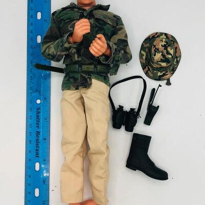 Vintage 1996 Hasbro G.I. Joe 12" Action Figure