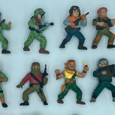 Vintage 1987 Soma Guts And Glory Figure lot of 11.