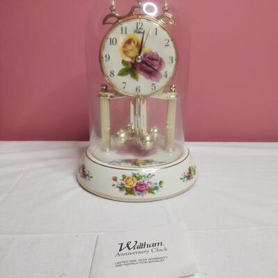 125 - Waltham Anniversary Clock