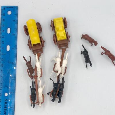 Vintage Wild West Toy Set