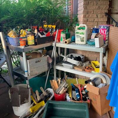 Lot 33: Garden supplies & chemicals 