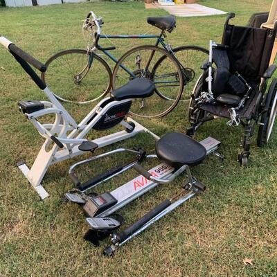 Lot 44: Bicycle & exercise equipment