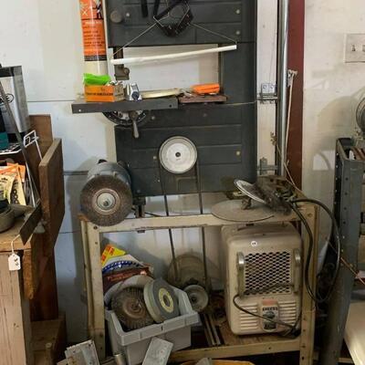 Lot 61: Garage tools and misc 