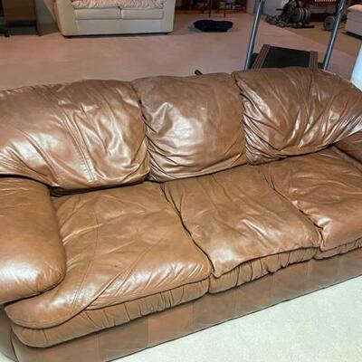 Leather sofa 85