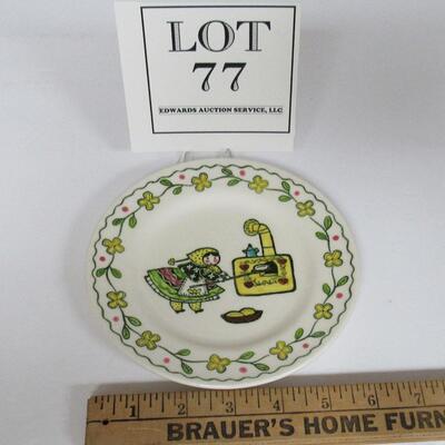 Vintage Metlox of Cal Happy Time Small Plate, Kitchen Scene
