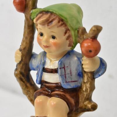 2 MI Hummel Figurines #142 Apple Tree Boy #12 Chimney Sweep 1972-1979 Vintage