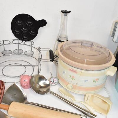 26 pc Kitchen Lot: Crock-Pot, Rolling Pin, Utensils, Plates/Flatware Organizer