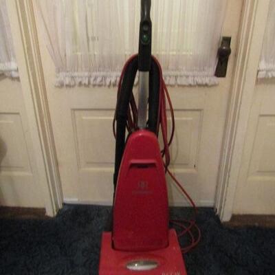 Commercial Riccar Upright Vacuum Cleaner