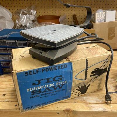 VINTAGE SEARS SELF POWERED JIG SAW WITH BOX. BUY IT NOW $60