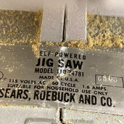 VINTAGE SEARS SELF POWERED JIG SAW WITH BOX. BUY IT NOW $60