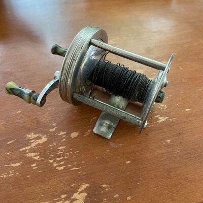 SHAKESPEARE SERVIGE 43042 REEL. BUY IT NOW $30