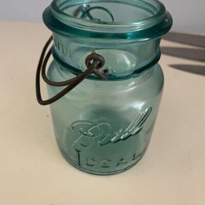 VINTAGE BALL JAR. BUY IT NOW $8