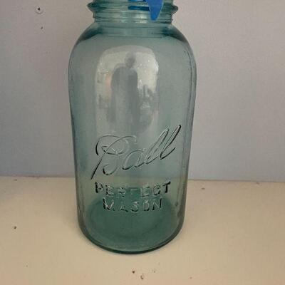 VINTAGE BALL JAR CIRCA 1923-1933. BUY IT NOW $18 