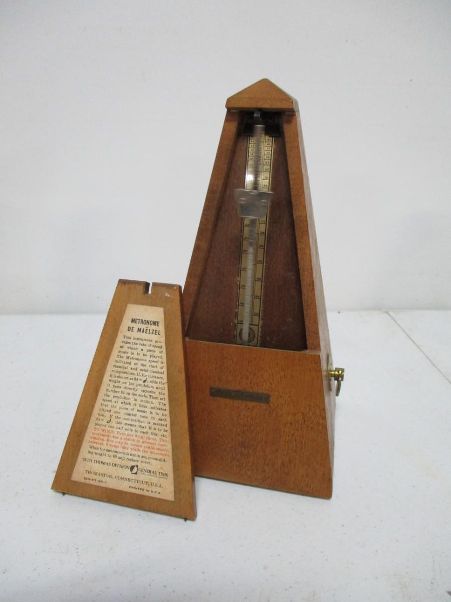 Vintage SETH THOMAS Wood Metronome "De Maelzel"