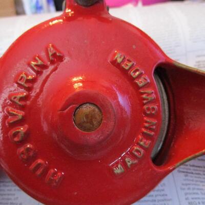 #36 Antique Husqvarna Cast Iron Coffee Grinder Mill #9 Red