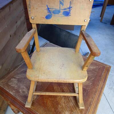 #37 Toddler rocking chair