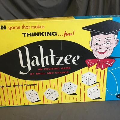 Vintage 1972 Yahtzee 