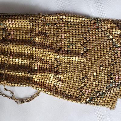 1920s Whiting and Davis Antique purse and compact 