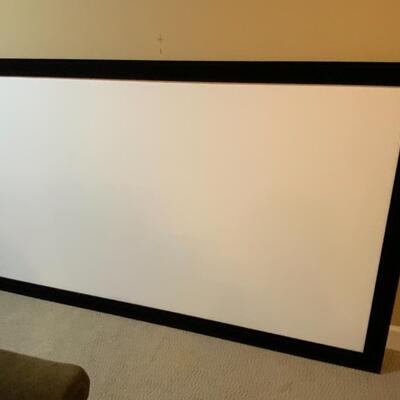 Large Projection Screen 