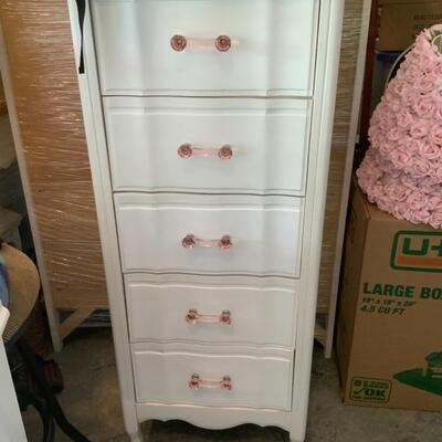 Cream White chest of Drawers