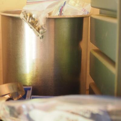 Lot 20 4 drawer plastic storage bin