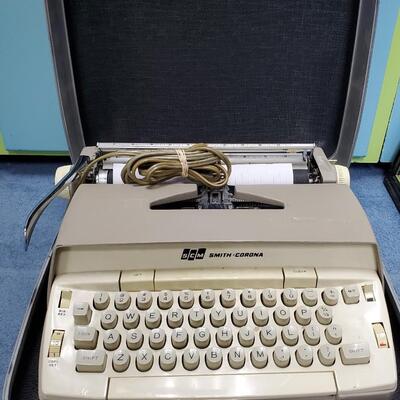 Smith Corona Portable Electric Typewriter 