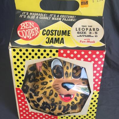 Vintage new in Box Ben cooper costume jama